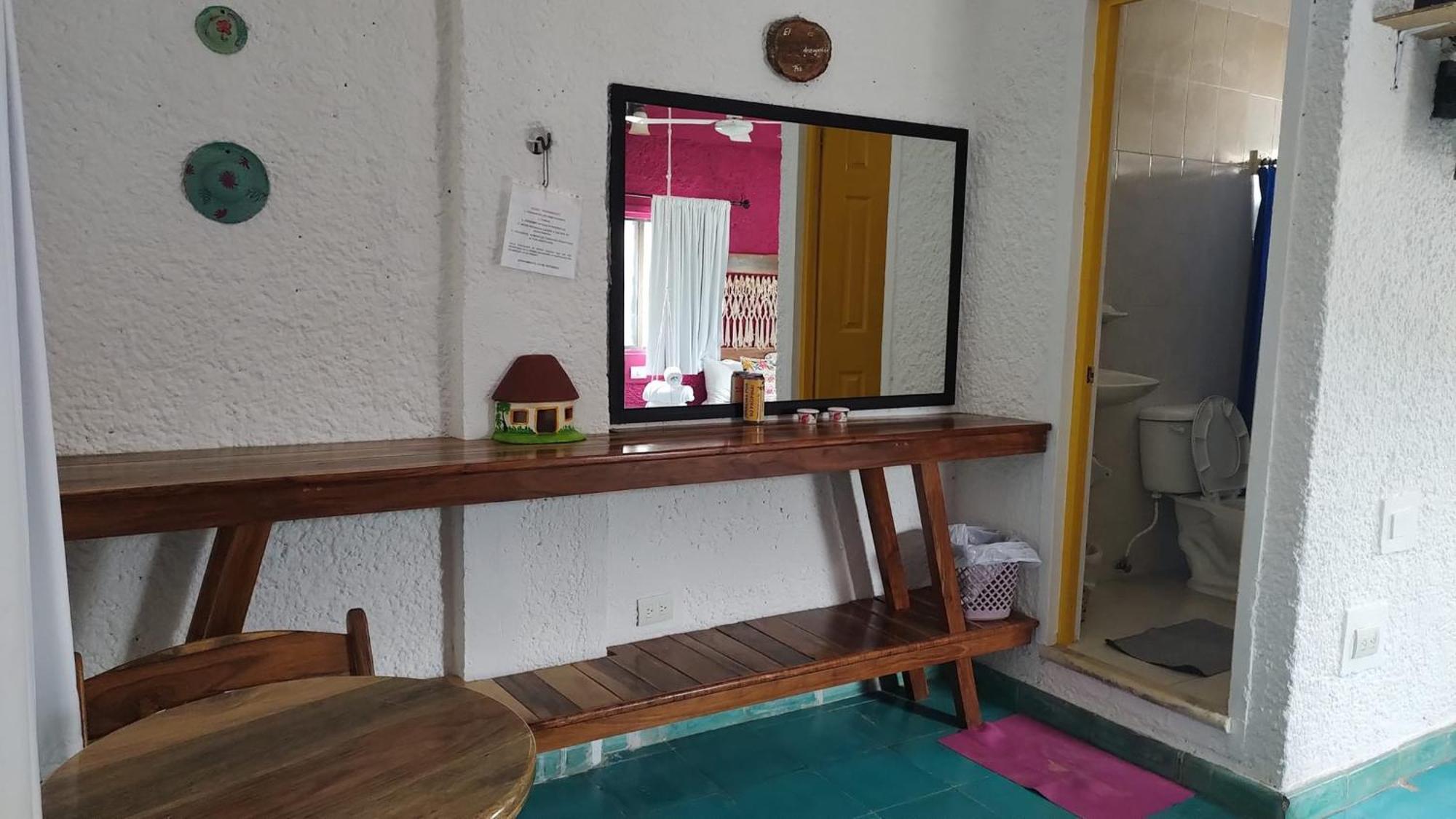 Hotel Gutierrez Селестун Екстериор снимка